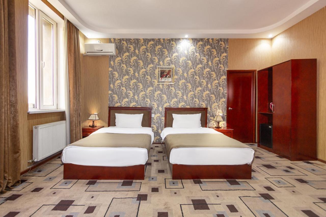 Margo Palace Hotel Tbilisi ภายนอก รูปภาพ