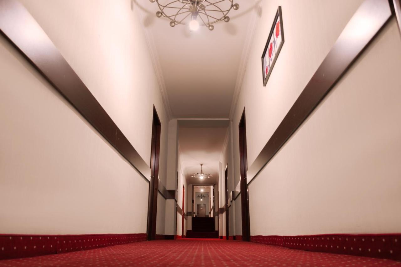Margo Palace Hotel Tbilisi ภายนอก รูปภาพ