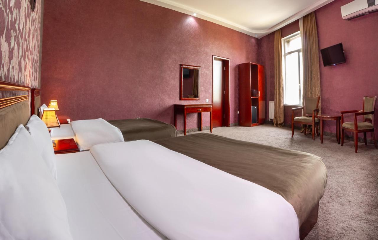 Margo Palace Hotel Tbilisi ภายนอก รูปภาพ