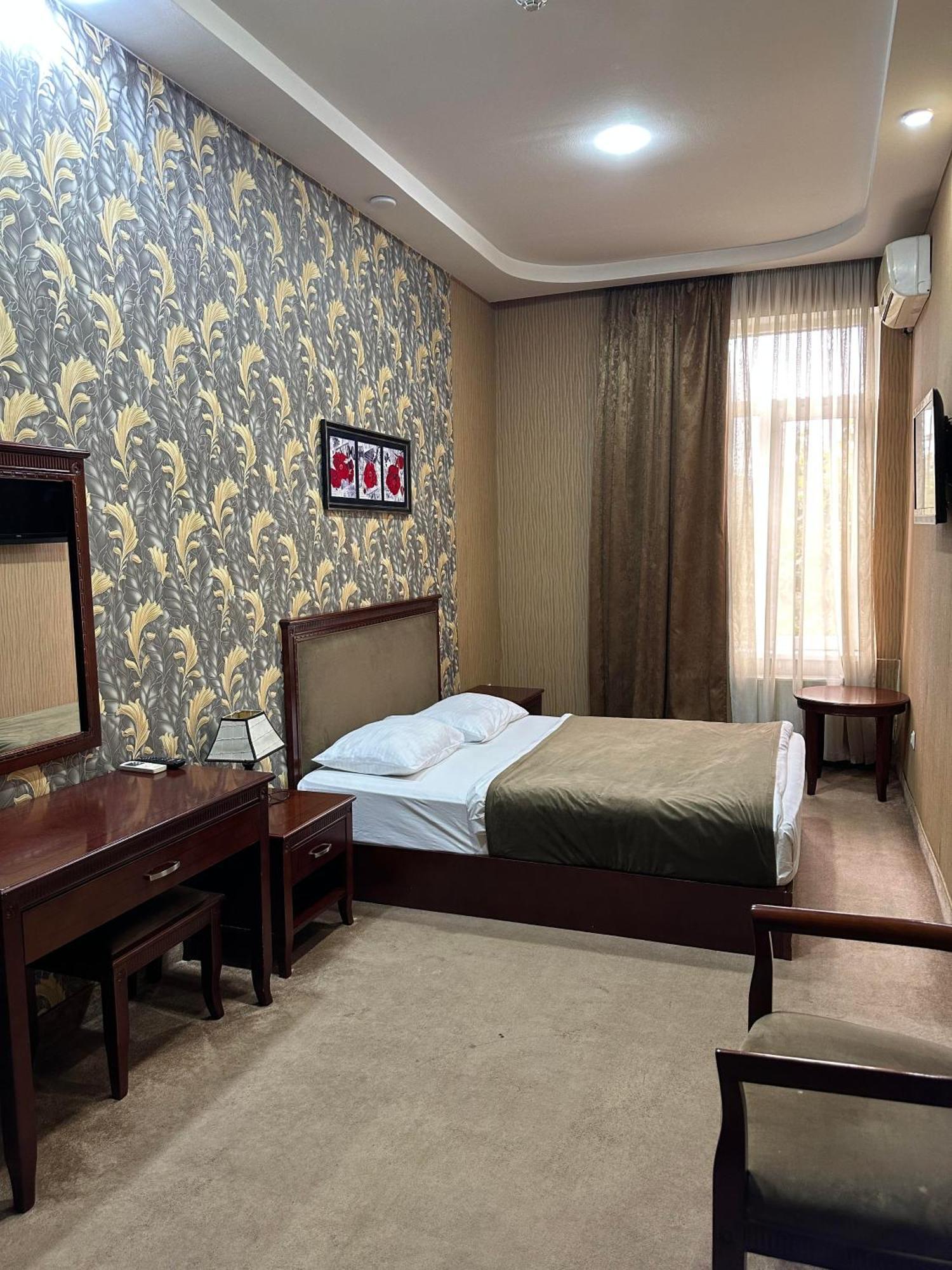 Margo Palace Hotel Tbilisi ภายนอก รูปภาพ